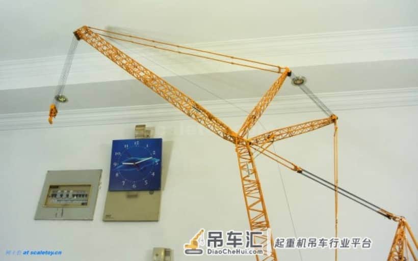 利勃海尔LR1600履带式起重机模型 –(6)吊钩,开工!