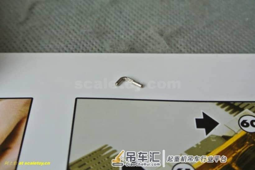 利勃海尔LR1600履带式起重机模型 –(3)配重滑车