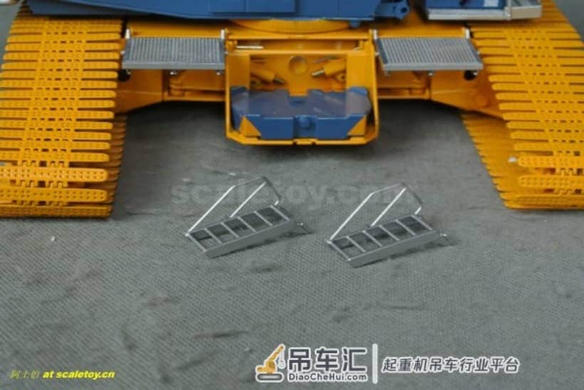 利勃海尔LR1600履带式起重机模型 –(3)配重滑车