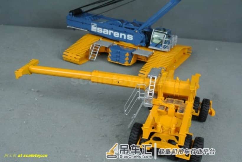 利勃海尔LR1600履带式起重机模型 –(3)配重滑车