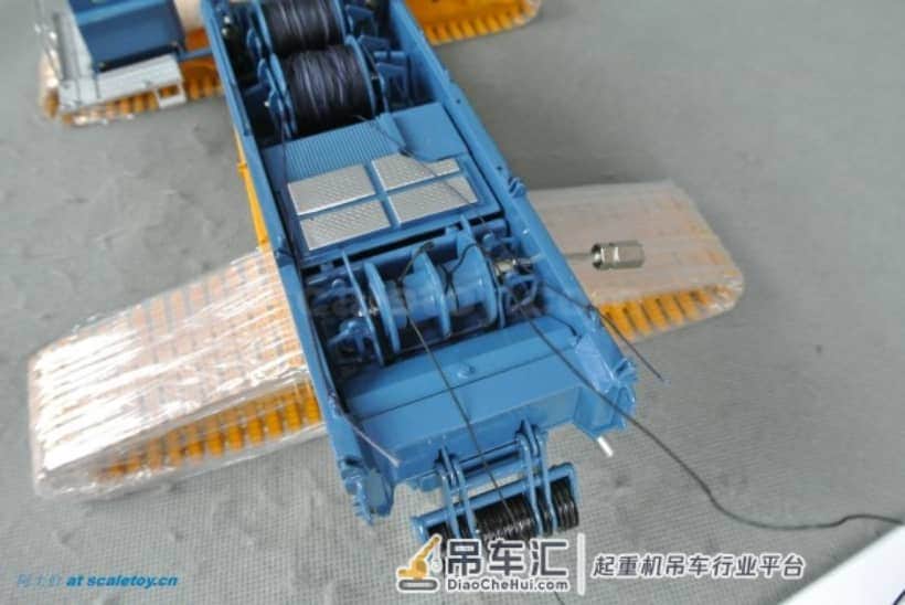 利勃海尔LR1600履带式起重机模型 –(2)主车穿线