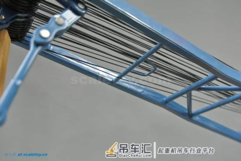 利勃海尔LR1600履带式起重机模型 –(2)主车穿线
