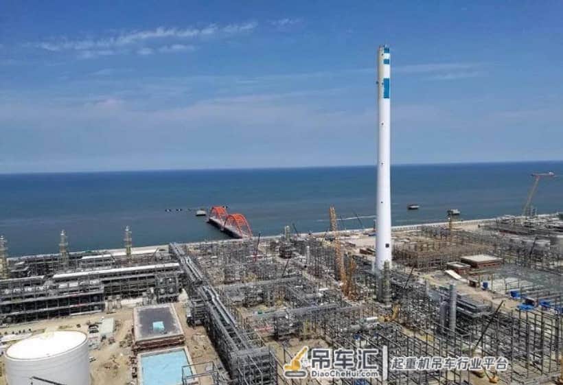1800吨装置如何扶正?恒力德马格3200t吊装步骤详解!