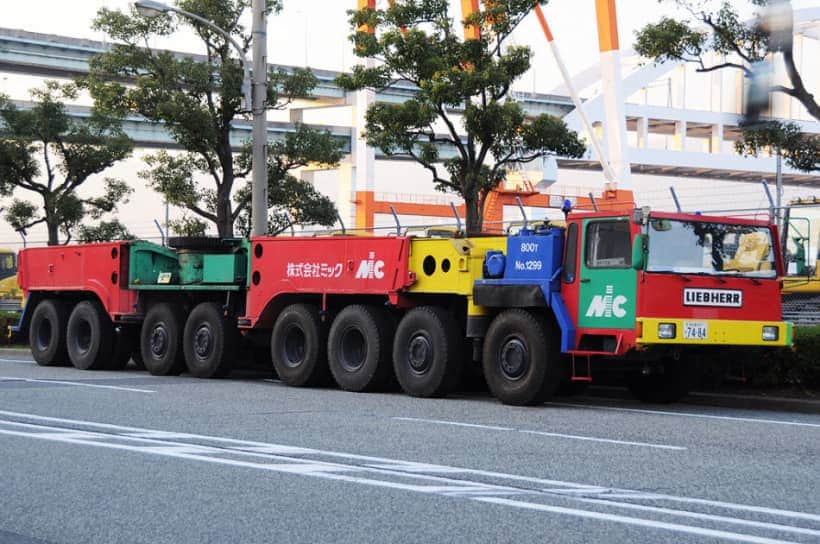 日本起重机图赏:当工程机械邂逅动漫王国……