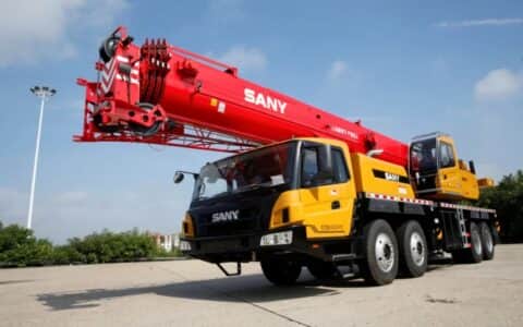 四千字详尽测评：STC550T升级版到底强在哪，为何比70t吊车还牛？