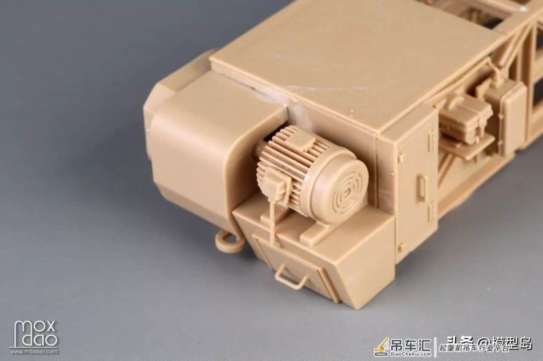 Amusing Hobby 35B003 1/35德国野战16吨 龙门吊|模型评测