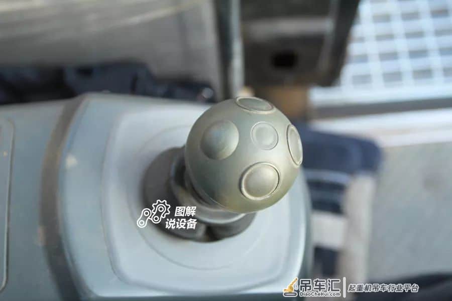 图解说设备丨30000000元的全地面起重机了解下!