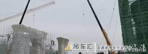 巨臂高擎 柳工起重机助推雄安大发展
