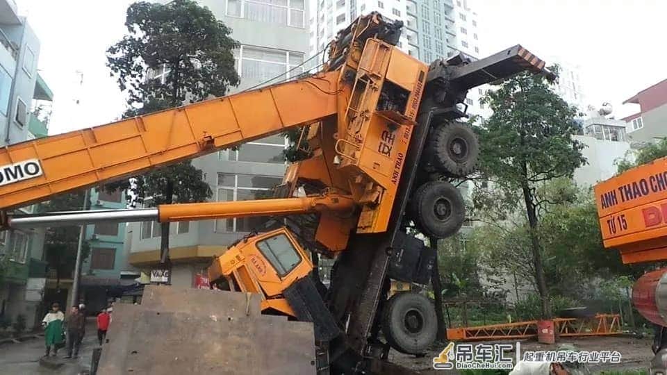 吊车出现事故,无外乎这几项,请千万注意,不要再犯!