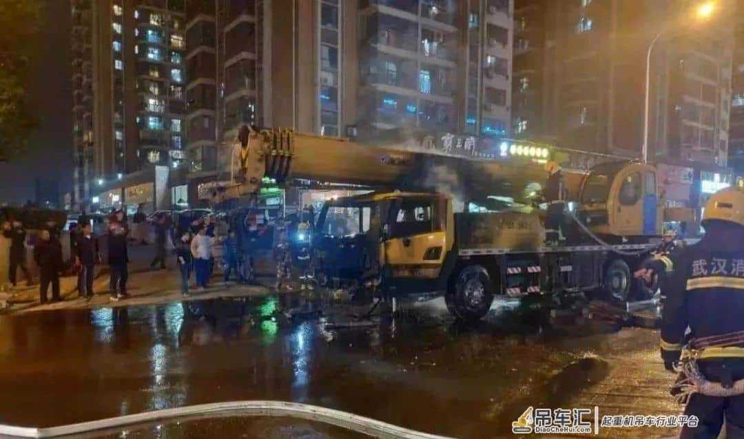 吊车出现事故,无外乎这几项,请千万注意,不要再犯!