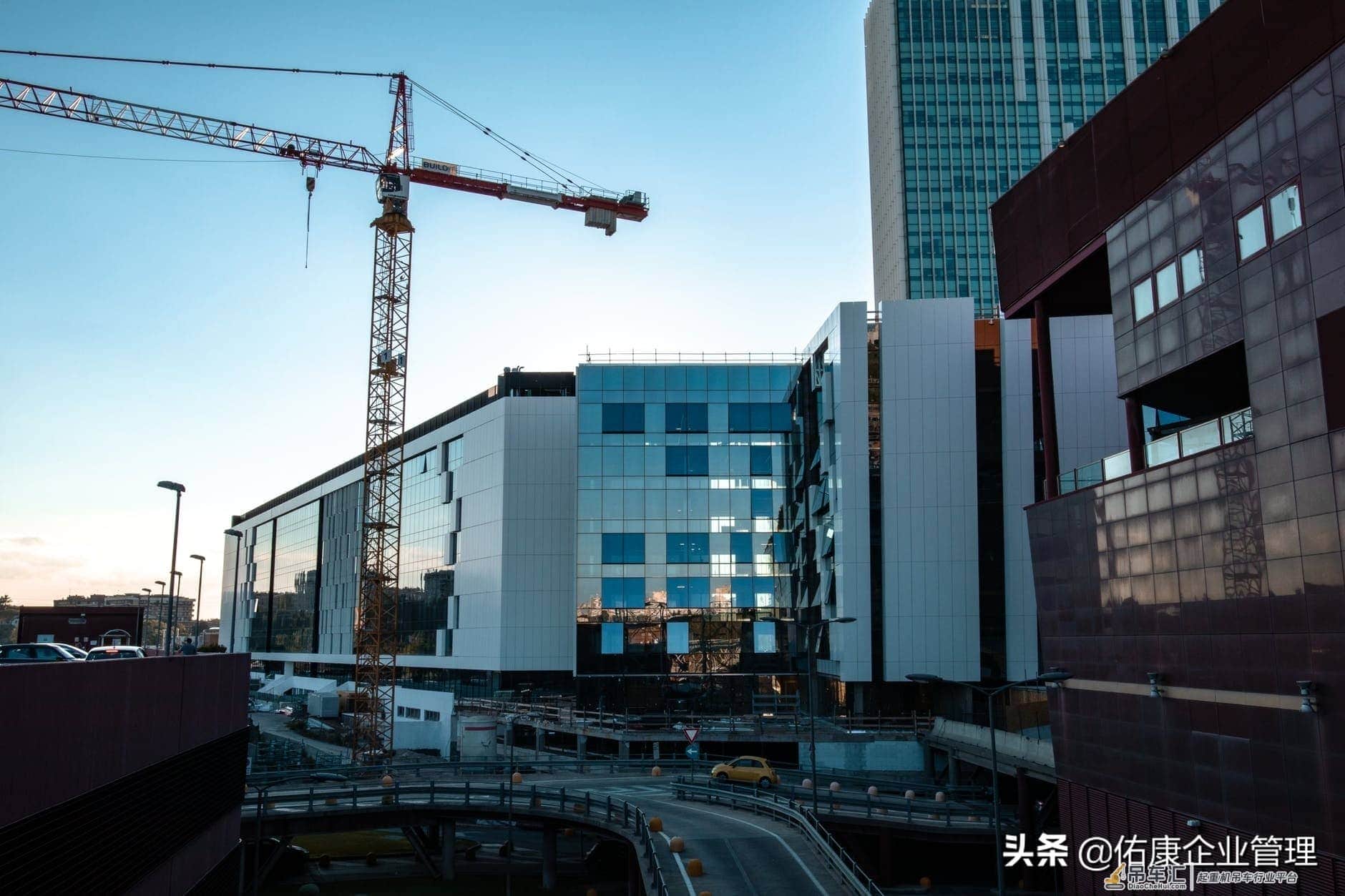 为什么安装起重机需要资质？需要什么样的资质？