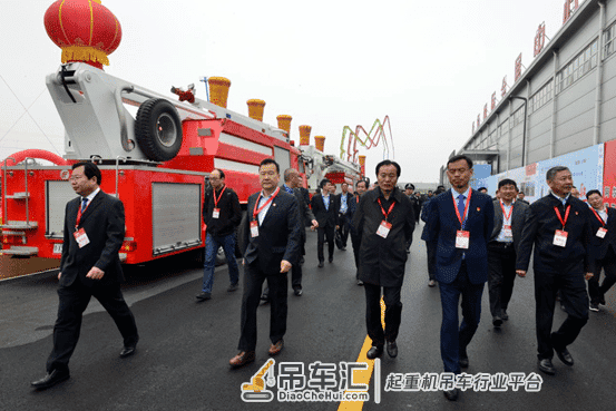 2019长垣国际起重装备博览交易会拉开帷幕