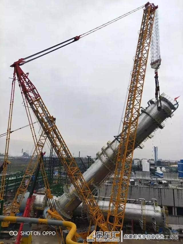 浙江嘉兴独山能源220万吨/年PTA项目最重、最高设备吊装就位