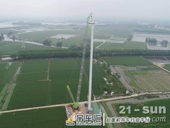 最强王者!中联重科“绿巨人”ZCC9800W起重机震撼长沙展