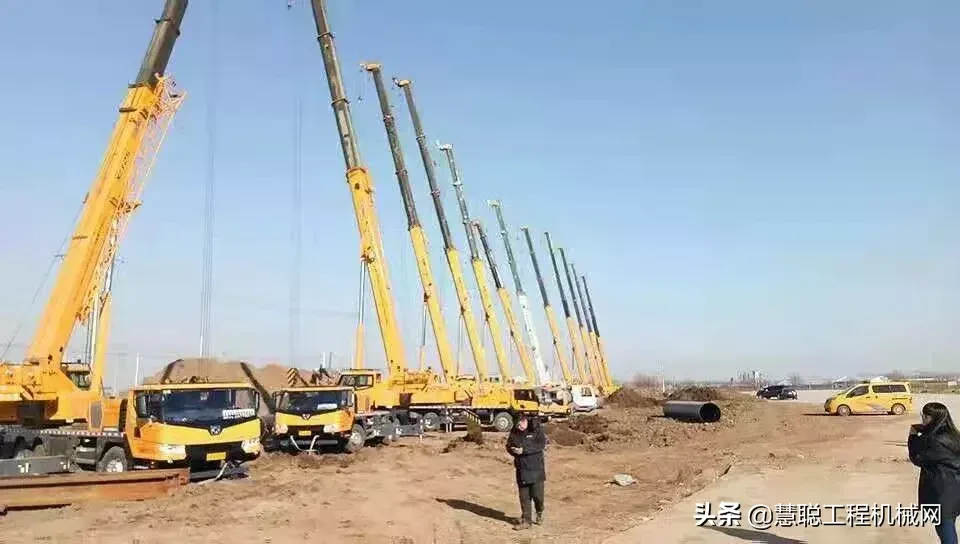 看徐工25吨起重机群“巨擘擎天”霸气施工
