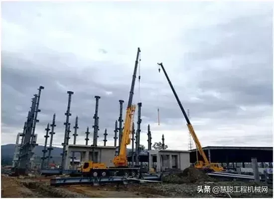 22台批量发出!天生爆款,徐工海外定制版起重机劲销东南亚