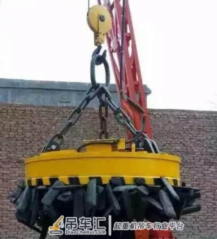 桥门式、起重机安全-机械装置安全要求（四）卷筒、滑轮、吊钩
