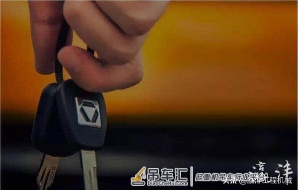 徐工起重机:产品质量怎么样?TA们“说的算”