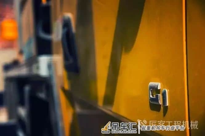 「纪实」徐工48岁“古董起重机”现身丨敢于亮底牌，才是真自信