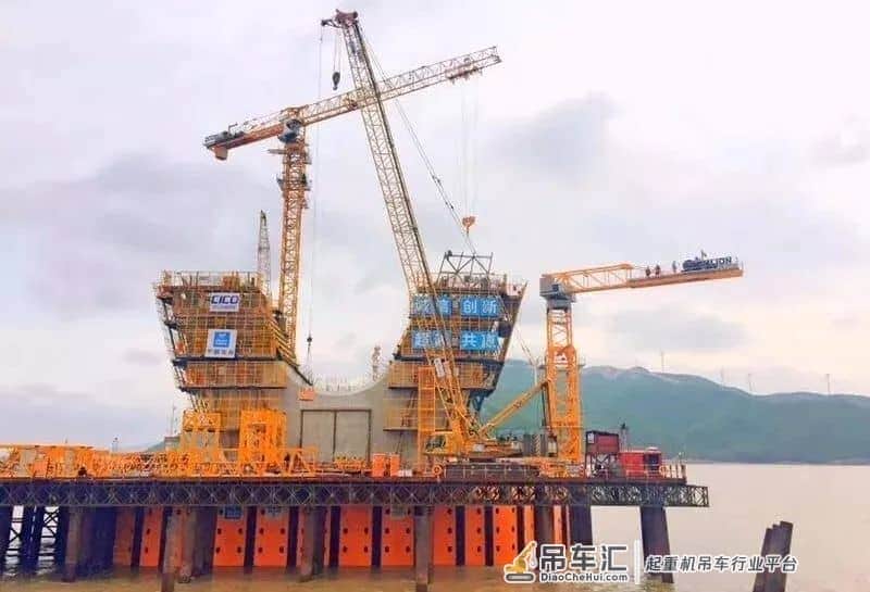施工典范丨中联重科4.0塔机傲立东海 高效助建舟岱跨海大桥