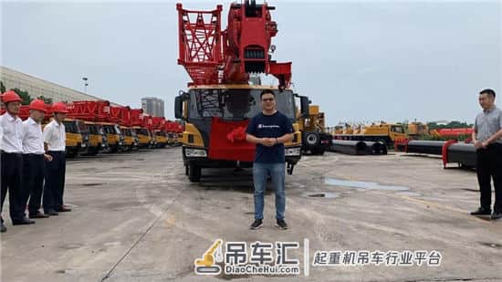 三一集团首台数字液压起重机下线