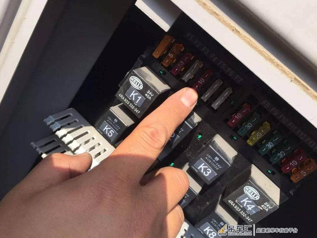 汽车吊上车液压无动作怎么处理?