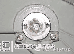 中小吨位汽车吊 吊臂拆装维修过程解析