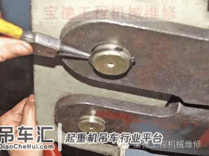 中小吨位汽车吊 吊臂拆装维修过程解析