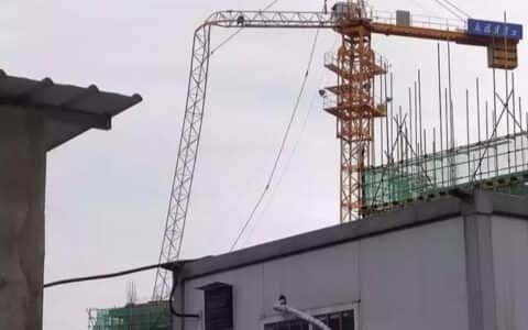 福建一工地塔吊吊臂倾覆事故 | | 附全套塔吊安全问题总结