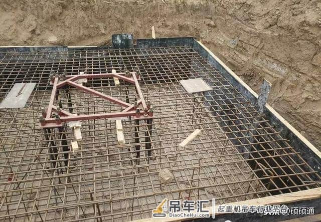 福建一工地塔吊吊臂倾覆事故 | | 附全套塔吊安全问题总结