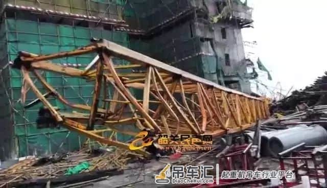 广东一工地塔吊吊臂断裂,致1人死亡!全市工地停工,检查持证上岗