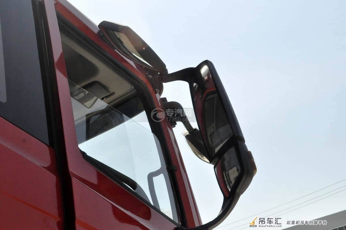 吊装运输的能手 大运风驰后双桥12吨直臂随车吊