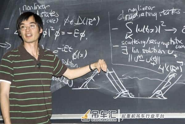 当今世界上智商最高前十人排名，霍金只能吊车尾