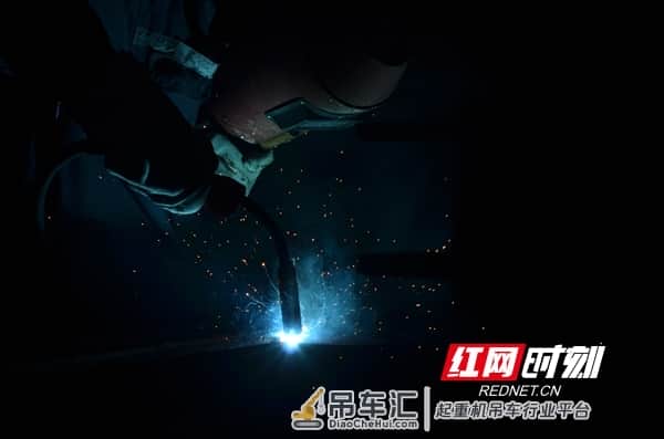 中联建起扎根常德13年 全球最大塔机工厂引领行业发展