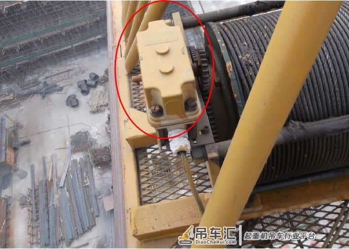 塔吊机的种类和注意事项有哪些?