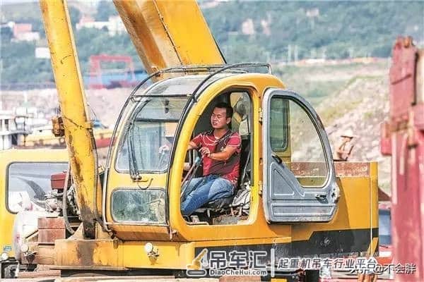 吊车司机快进来看你是什么“段位”