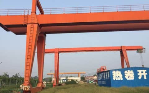 「爱虎网」起重机事故案例/起重机械作业时容易发生的事故有哪些类型？