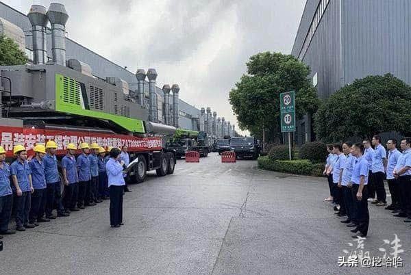 中联重科｜800吨全地面起重机交付客户