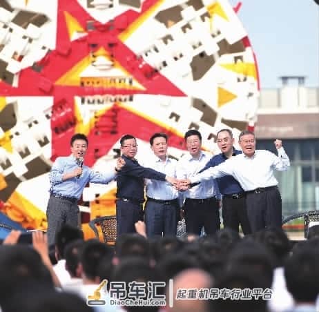 礼赞新中国 奋进新时代七十年|对话长沙 从工程机械到智能制造