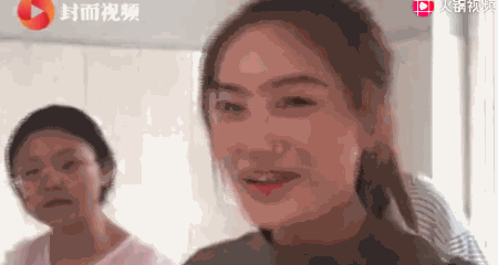又是别人的学校!用吊车给新生搬行李,这波操作获赞