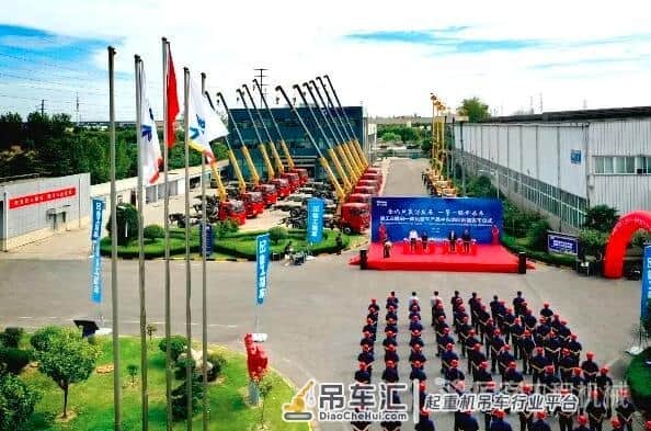 50台重器抱团出海，徐工、福田一体化随车起重机进军中东