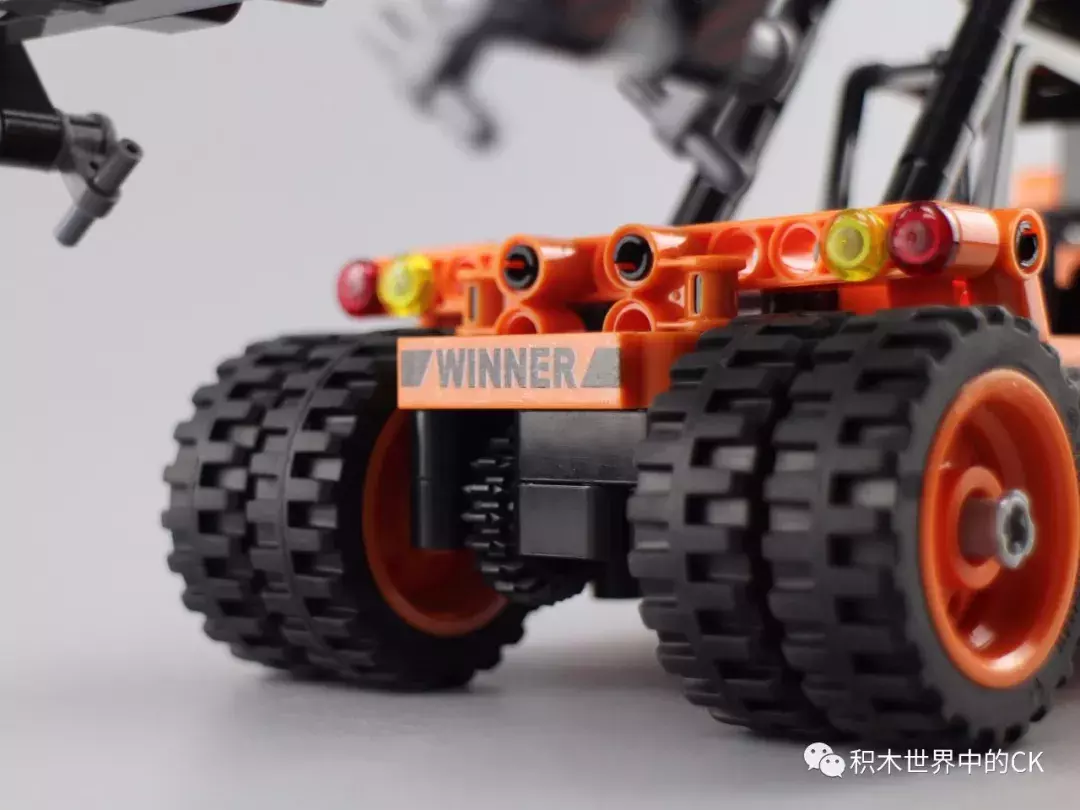 卫乐 7059 科技拼装系列 正面起重机