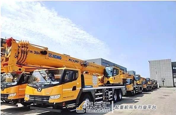 即时 | 徐工起重机海外机型直通俄罗斯