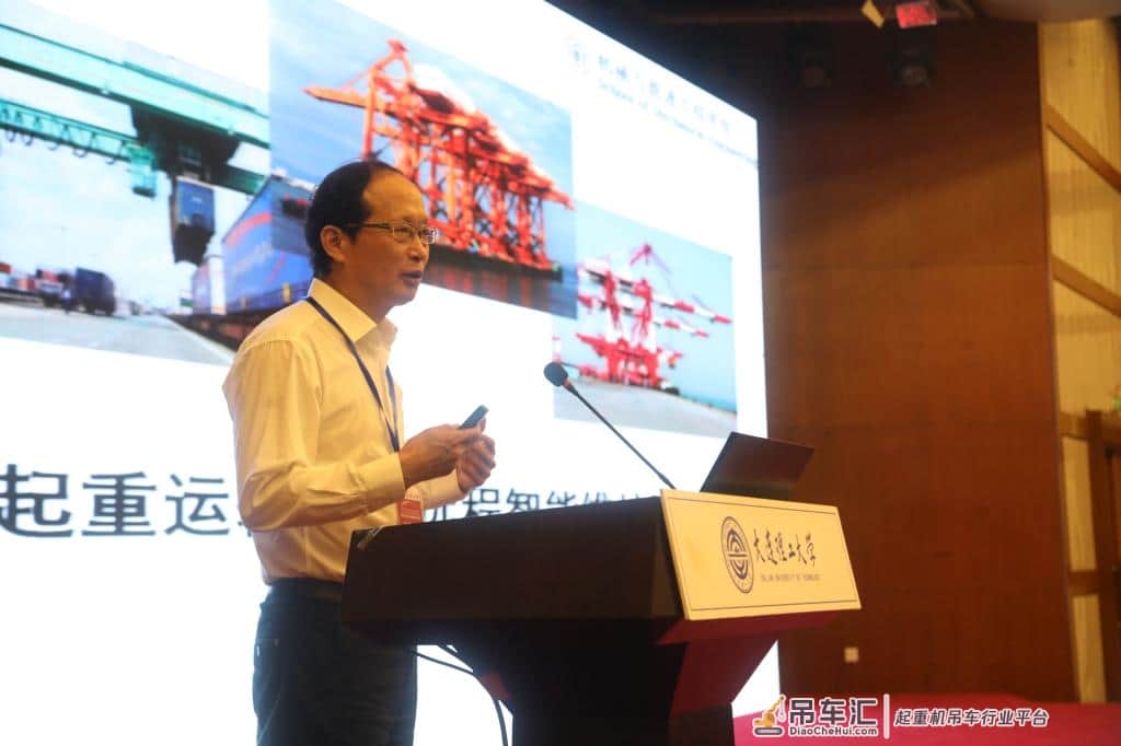 第四届中国大学生起重机创意大赛在大工成功举办