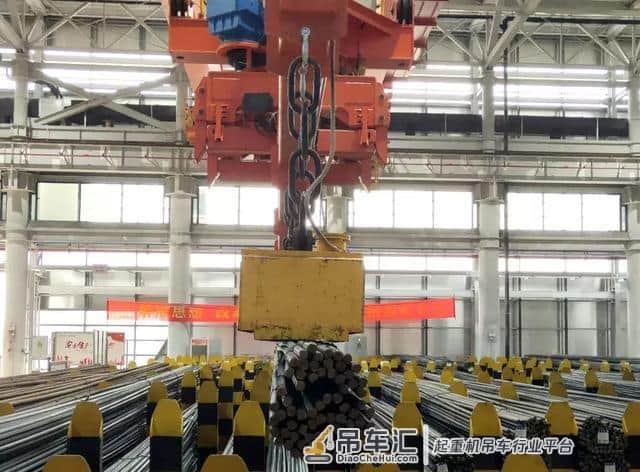 “基建狂魔”中国建筑业有了新的起重搬运智能解决方案