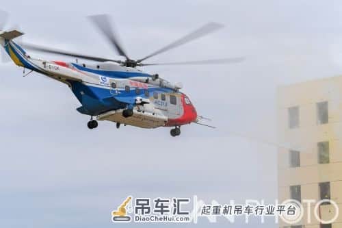 飞行消防车 空中大吊车 AC313就是这么全能!
