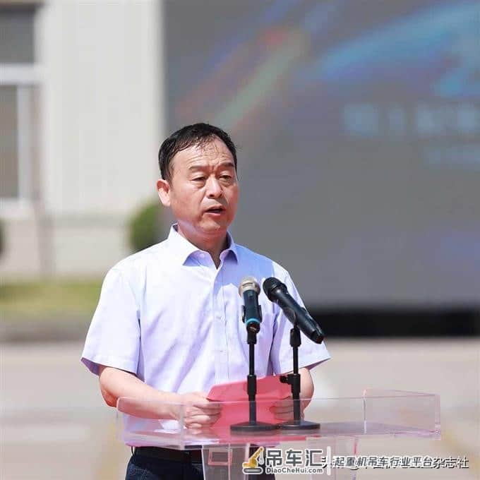 雄踞行业第一15年“永不满足”,徐工起重机如何开启下一征程?