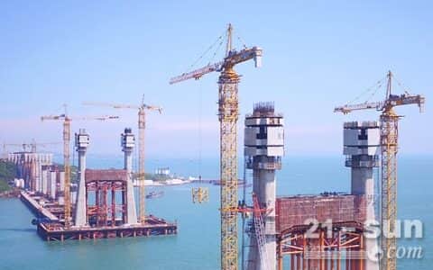 中联重科塔机深度参建世界最长公铁两用跨海大桥，获世界瞩目