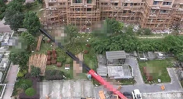 9月15日，闵行一项目发生汽车吊侧翻，3辆轿车被砸坏，无人员伤亡