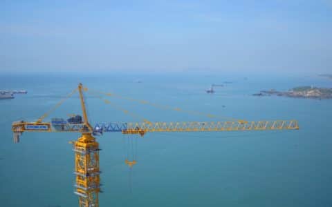 又一世界工程奇迹——平潭大桥合龙贯通 中联重科塔机深度参建